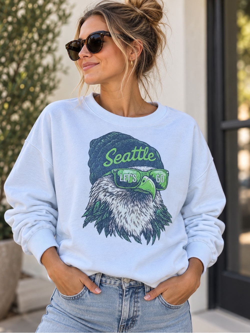 Seattle Graphic Crewneck Sweatshirt - White